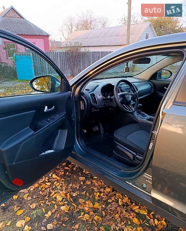 Внедорожник / Кроссовер Kia Sportage 2014 в Краснограде