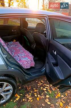 Внедорожник / Кроссовер Kia Sportage 2014 в Краснограде