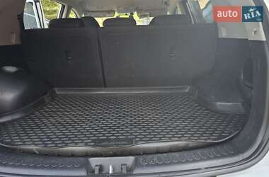 Внедорожник / Кроссовер Kia Sportage 2012 в 