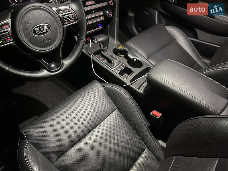 Внедорожник / Кроссовер Kia Sportage 2018 в Киеве