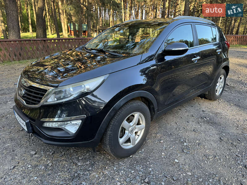 Внедорожник / Кроссовер Kia Sportage 2011 в Луцке