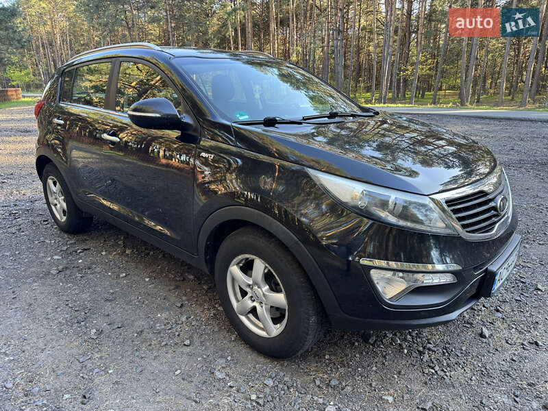 Внедорожник / Кроссовер Kia Sportage 2011 в Луцке