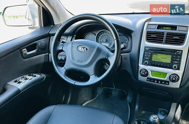Внедорожник / Кроссовер Kia Sportage 2009 в 