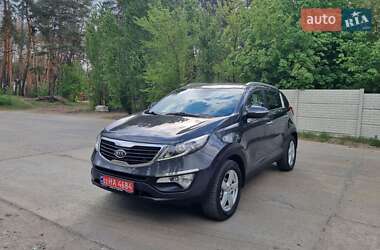 Внедорожник / Кроссовер Kia Sportage 2012 в 