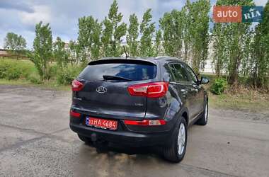 Внедорожник / Кроссовер Kia Sportage 2012 в 
