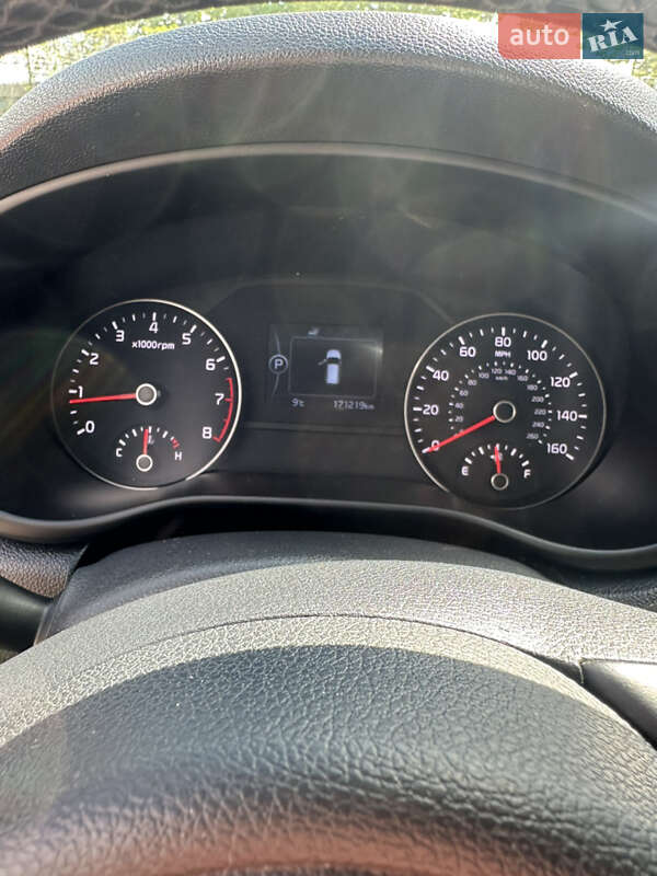 Внедорожник / Кроссовер Kia Sportage 2016 в Днепре