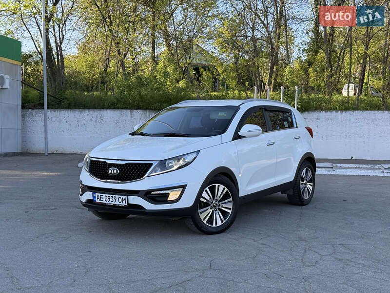 Внедорожник / Кроссовер Kia Sportage 2014 в 