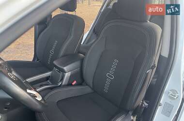 Позашляховик / Кросовер Kia Sportage 2013 в 