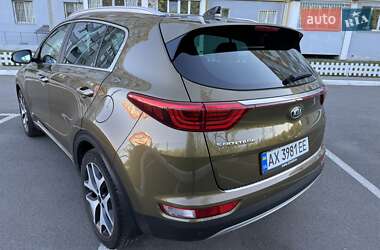 Позашляховик / Кросовер Kia Sportage 2016 в 