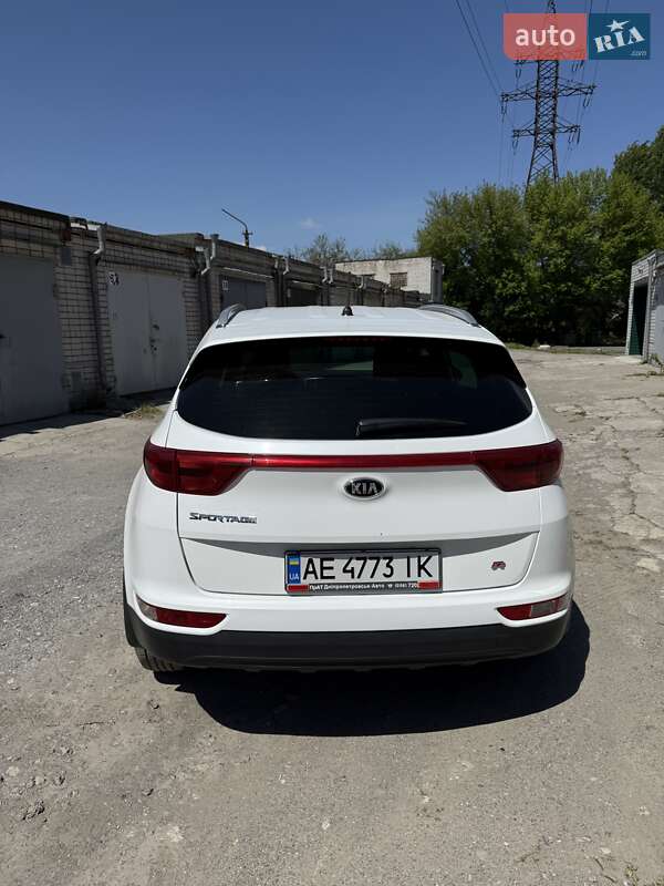 Внедорожник / Кроссовер Kia Sportage 2017 в Днепре