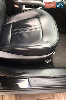 Внедорожник / Кроссовер Kia Sportage 2013 в 