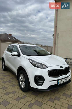 Внедорожник / Кроссовер Kia Sportage 2017 в 