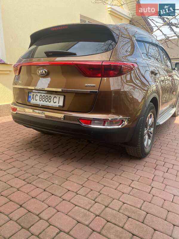 Позашляховик / Кросовер Kia Sportage 2017 в Нововолинську