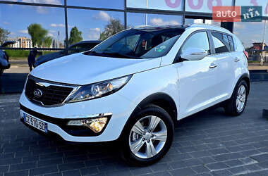Позашляховик / Кросовер Kia Sportage 2013 в Івано-Франківську
