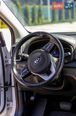 Внедорожник / Кроссовер Kia Sportage 2020 в 