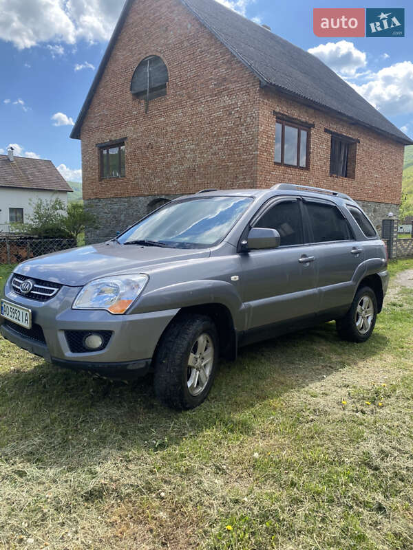 Внедорожник / Кроссовер Kia Sportage 2009 в Сваляве