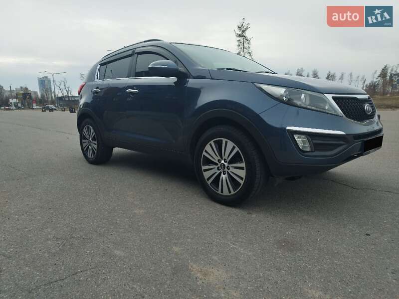 Внедорожник / Кроссовер Kia Sportage 2013 в Харькове
