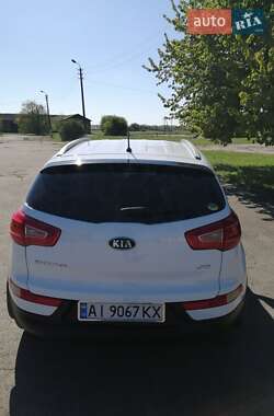 Внедорожник / Кроссовер Kia Sportage 2011 в 