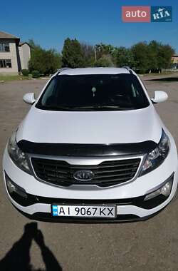 Внедорожник / Кроссовер Kia Sportage 2011 в 