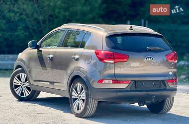 Внедорожник / Кроссовер Kia Sportage 2014 в 
