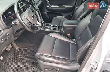Внедорожник / Кроссовер Kia Sportage 2016 в 