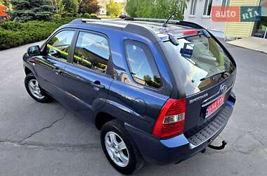 Внедорожник / Кроссовер Kia Sportage 2008 в 