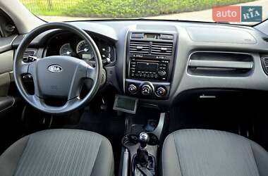Внедорожник / Кроссовер Kia Sportage 2008 в 
