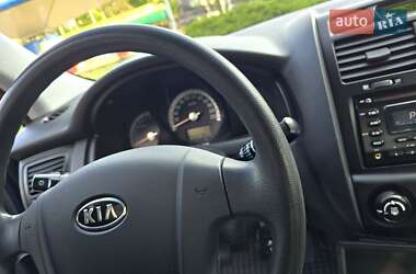 Внедорожник / Кроссовер Kia Sportage 2008 в 