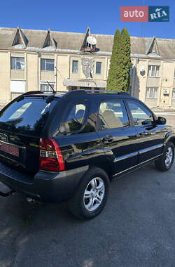 Позашляховик / Кросовер Kia Sportage 2007 в 