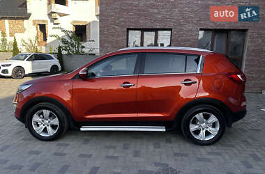 Внедорожник / Кроссовер Kia Sportage 2012 в 