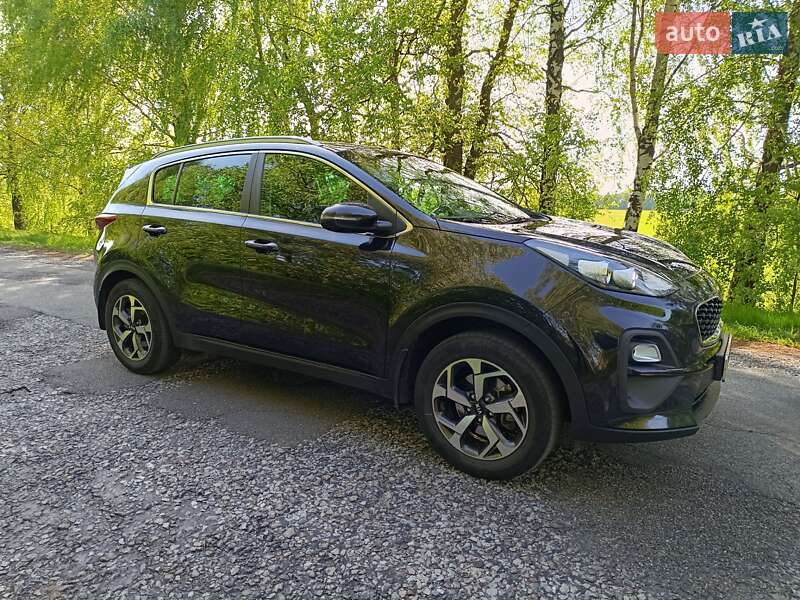Позашляховик / Кросовер Kia Sportage 2021 в Мені