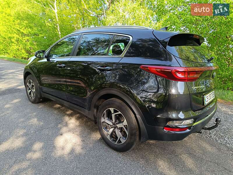 Позашляховик / Кросовер Kia Sportage 2021 в Мені