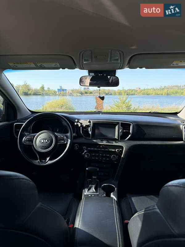 Внедорожник / Кроссовер Kia Sportage 2017 в Ровно