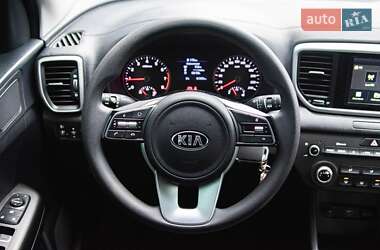Внедорожник / Кроссовер Kia Sportage 2020 в 