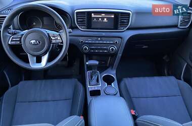 Позашляховик / Кросовер Kia Sportage 2019 в 