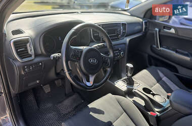 Внедорожник / Кроссовер Kia Sportage 2017 в 