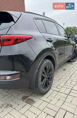 Позашляховик / Кросовер Kia Sportage 2017 в 