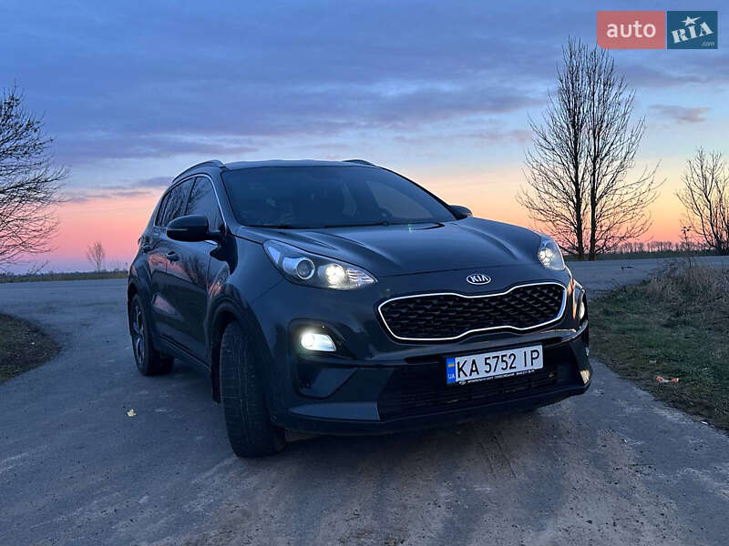 Внедорожник / Кроссовер Kia Sportage 2018 в 
