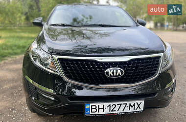 Внедорожник / Кроссовер Kia Sportage 2015 в 