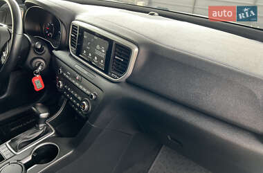 Позашляховик / Кросовер Kia Sportage 2020 в 