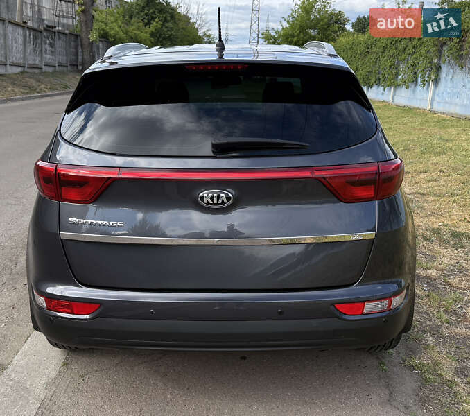 Позашляховик / Кросовер Kia Sportage 2017 в Києві