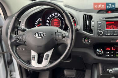Позашляховик / Кросовер Kia Sportage 2012 в 