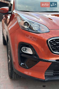 Позашляховик / Кросовер Kia Sportage 2019 в 
