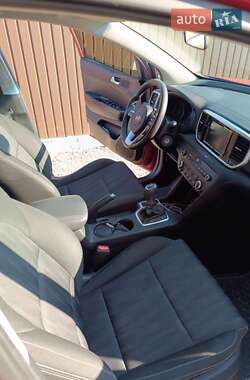 Внедорожник / Кроссовер Kia Sportage 2020 в 