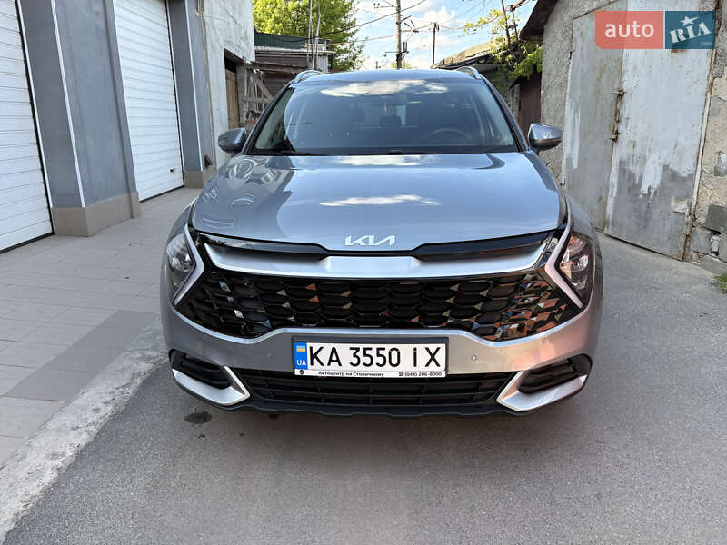 Внедорожник / Кроссовер Kia Sportage 2023 в 