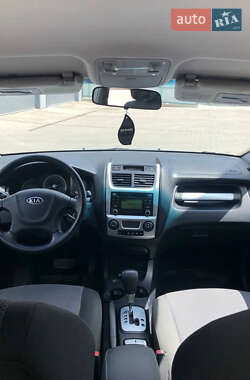 Позашляховик / Кросовер Kia Sportage 2008 в 