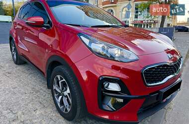 Позашляховик / Кросовер Kia Sportage 2019 в 
