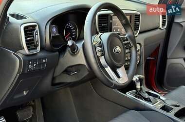 Позашляховик / Кросовер Kia Sportage 2019 в 