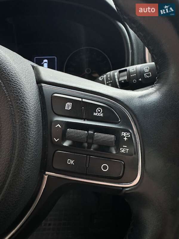 Внедорожник / Кроссовер Kia Sportage 2016 в Львове