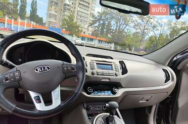Внедорожник / Кроссовер Kia Sportage 2013 в 